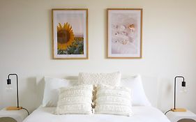 Stylish High-Rise Studio In Heart Of Sydney